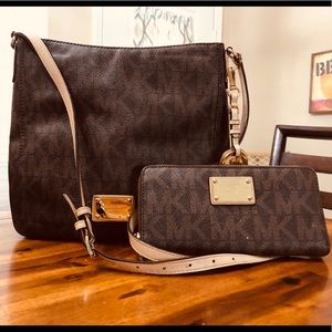 Michael Kors Purse Set